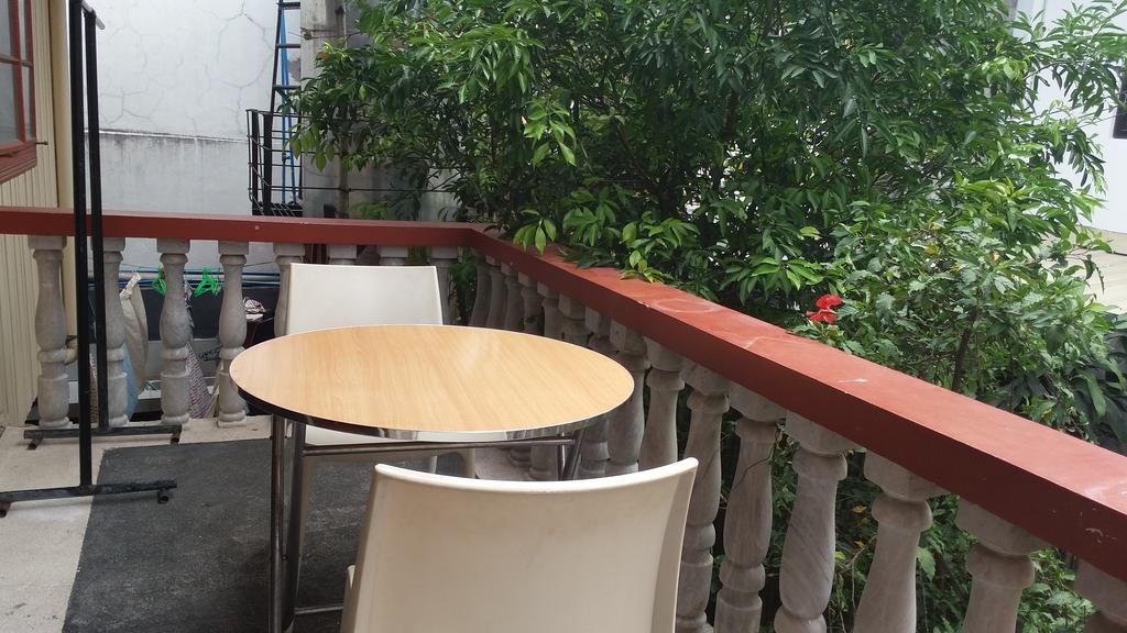 Christopher B&B And Apartments (Adults Only) Paranaque City エクステリア 写真