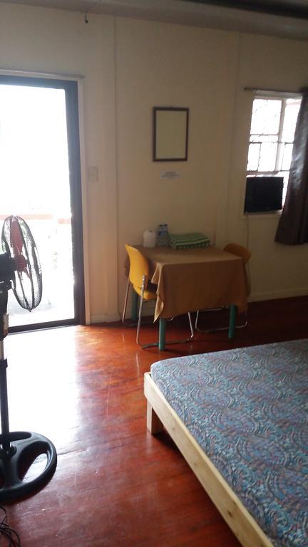 Christopher B&B And Apartments (Adults Only) Paranaque City エクステリア 写真